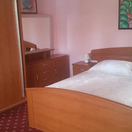 Cuvi Apartment *